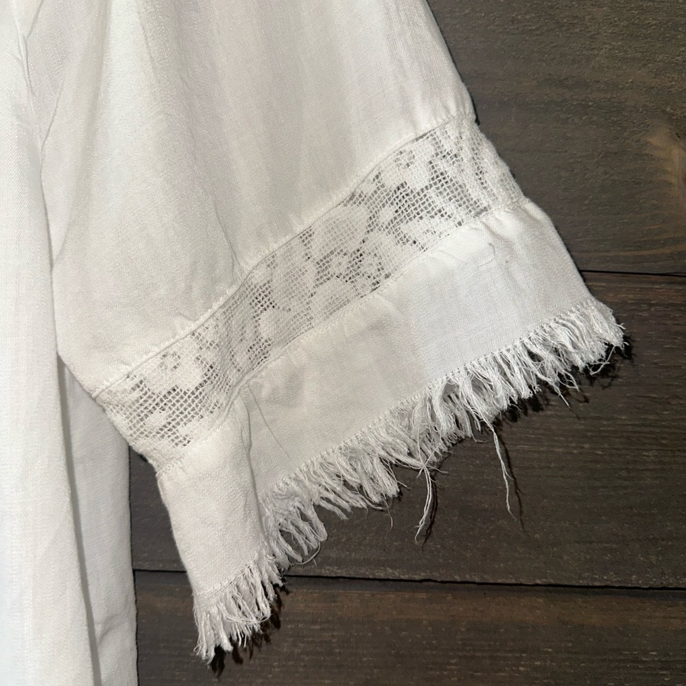 BILLY T White Off-Shoulder Fringe Tunic Top - Picture 4 of 6